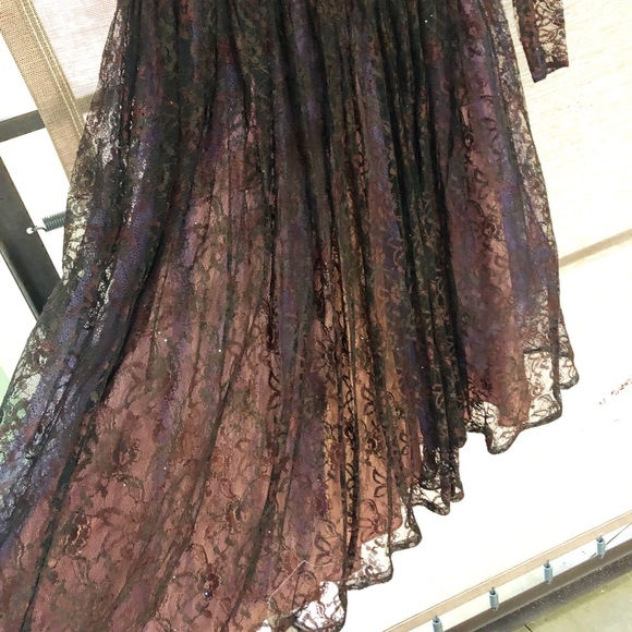 Vintage Lace Formal Evening Prom Dress - Picture 3 of 7